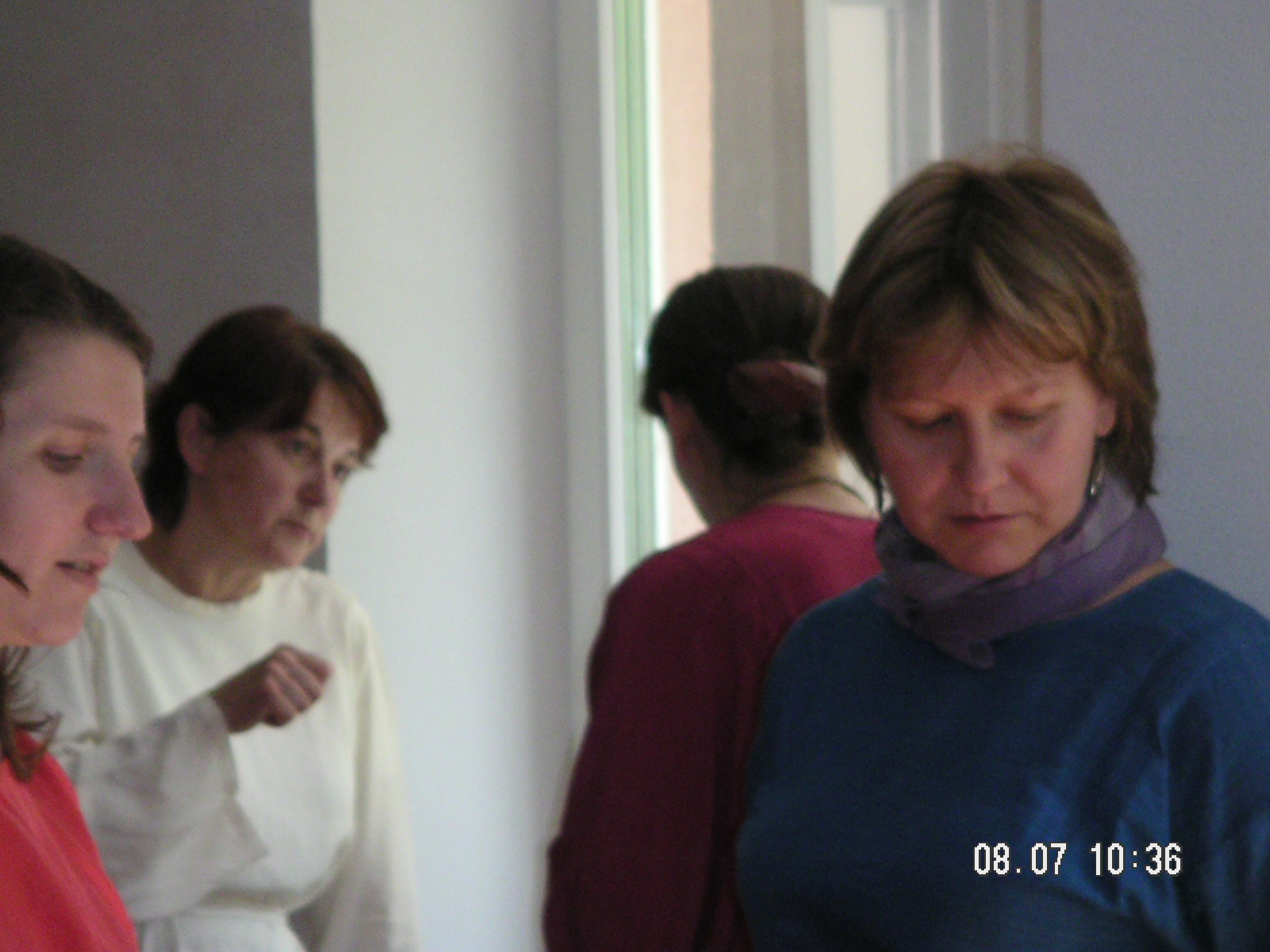 В перерыве. Лето 2004